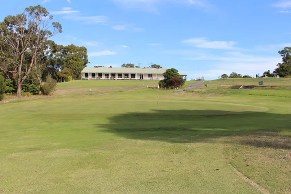 Experience Moe Golf Club