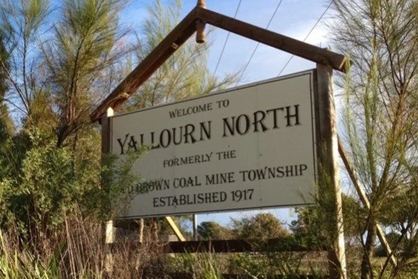 Visit Yallourn North Outdoor Pool