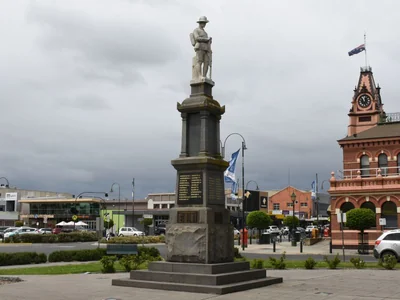 Traralgon Cenotaph