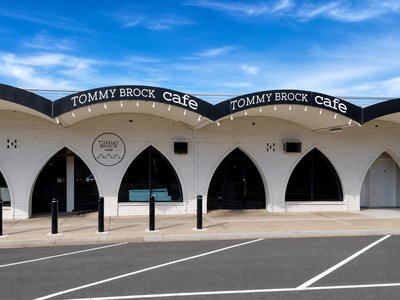 Tommy Brock Café
